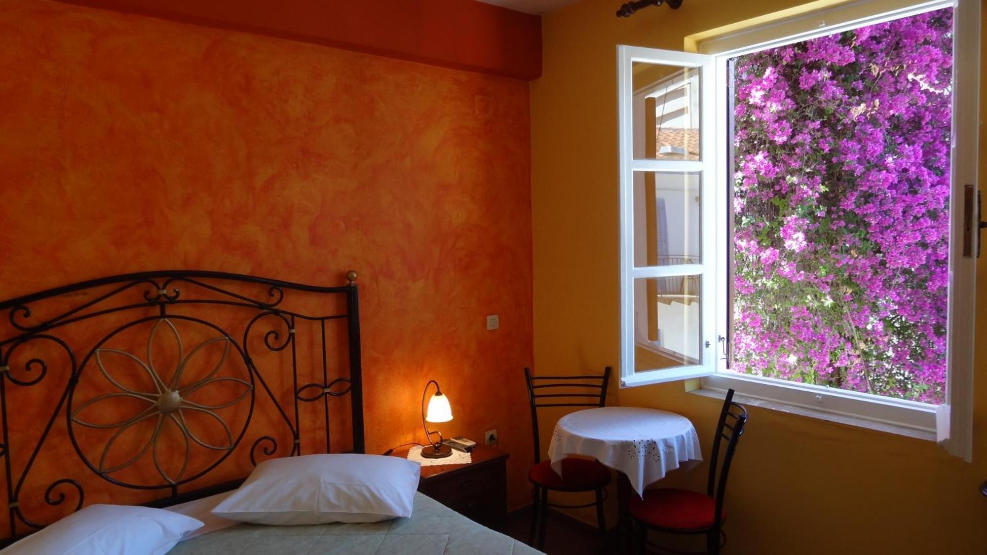 Pension Eleni Nafplio Luaran gambar