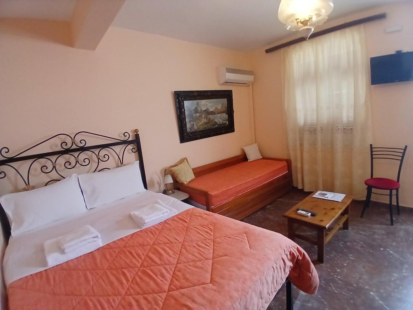 Pension Eleni Nafplio Luaran gambar