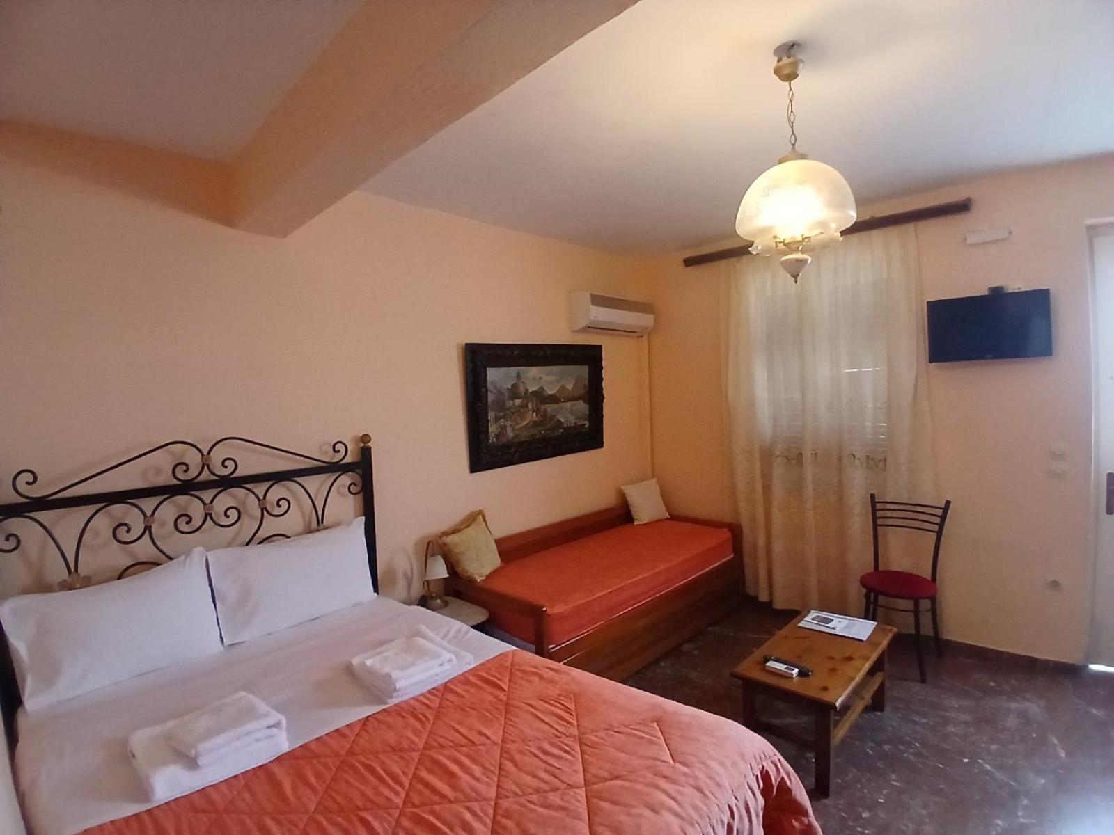 Pension Eleni Nafplio Luaran gambar